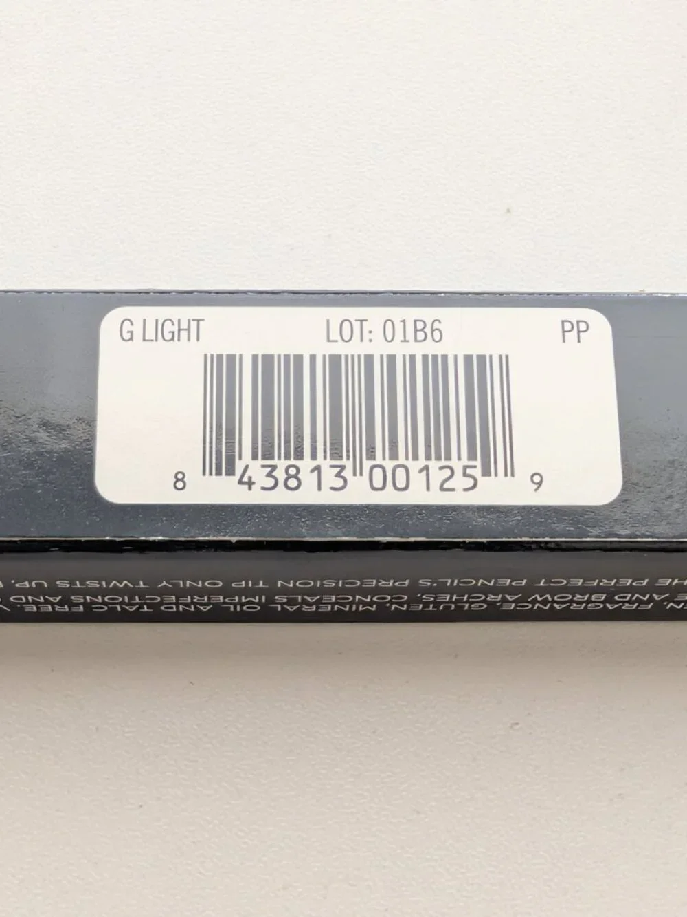 COVER FX Perfect Pencil G LIGHT .28g / .01 oz New with Box DISCONTINUED